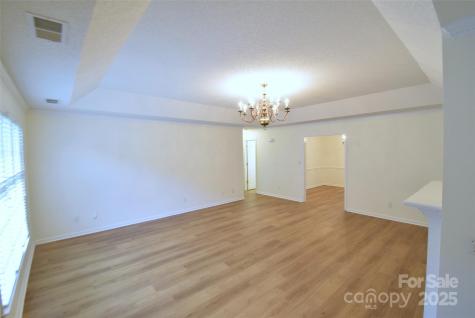 542 Queen Brogan Court Gastonia NC 28054