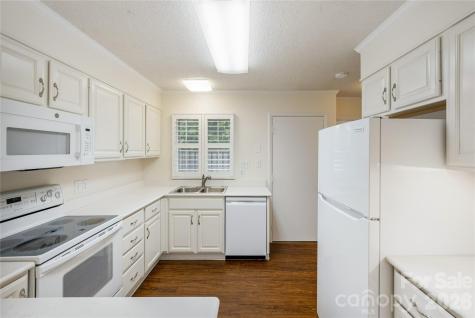 434 Crowfields Drive Asheville NC 28803