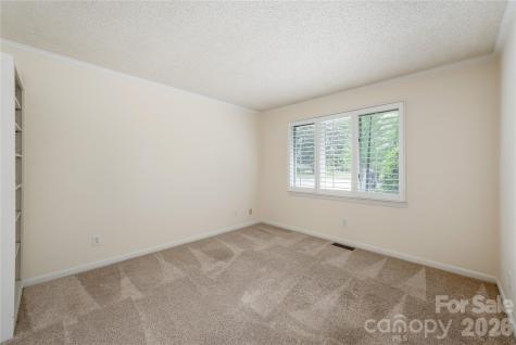 434 Crowfields Drive Asheville NC 28803