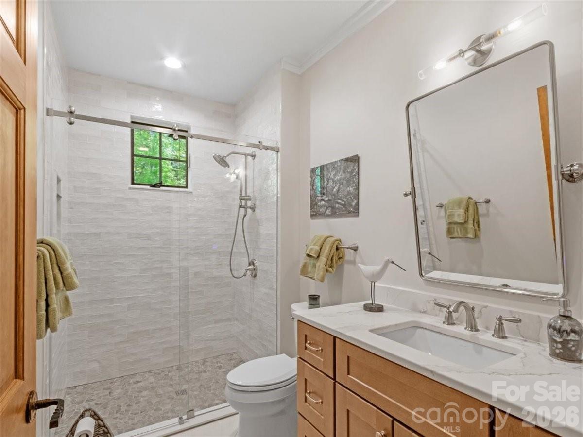 45 Creekside Way Burnsville NC 28714