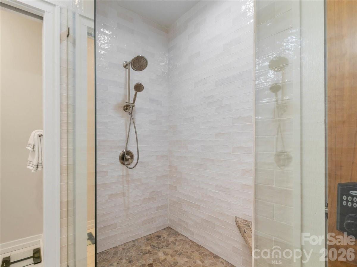 45 Creekside Way Burnsville NC 28714