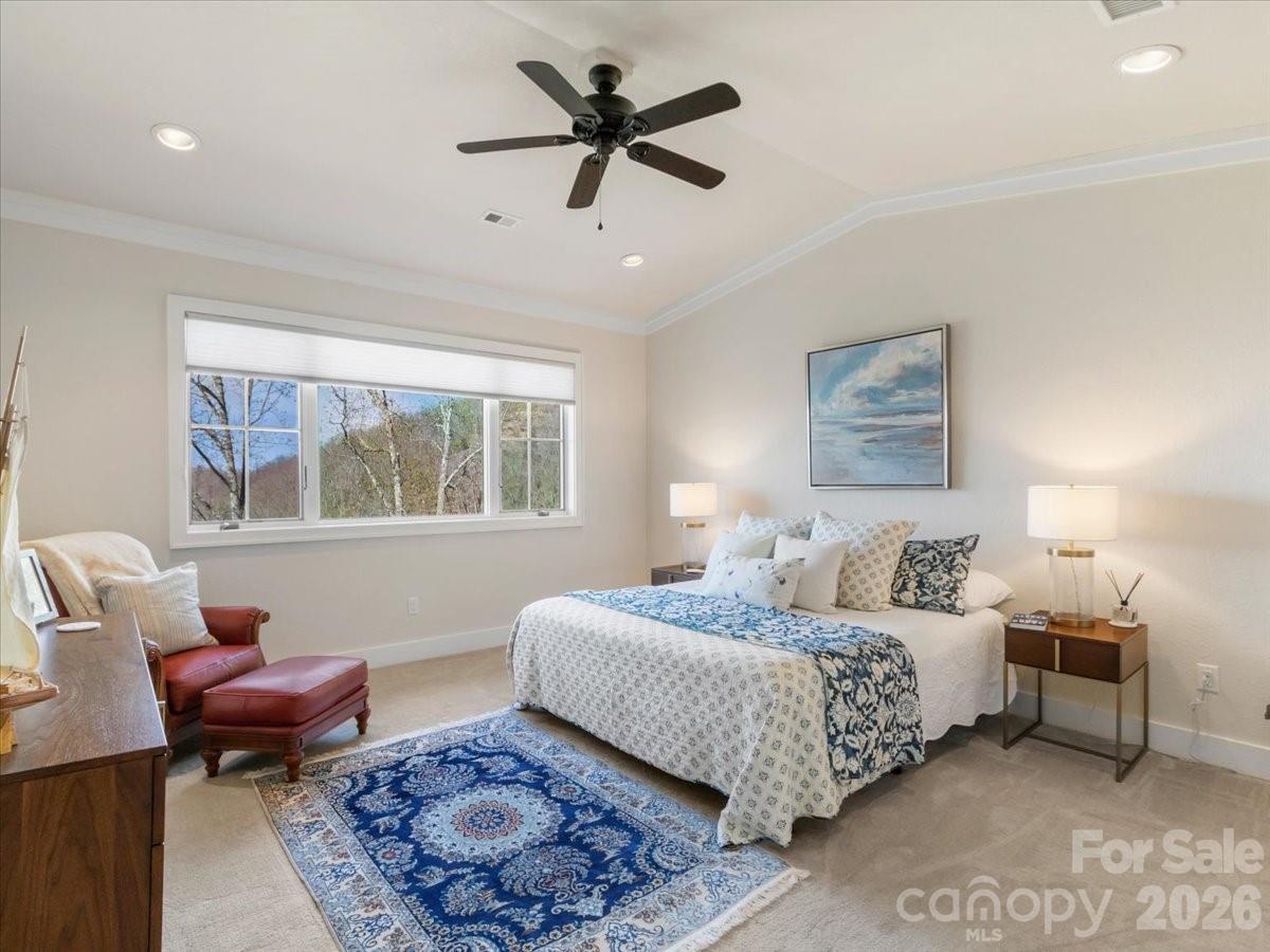45 Creekside Way Burnsville NC 28714