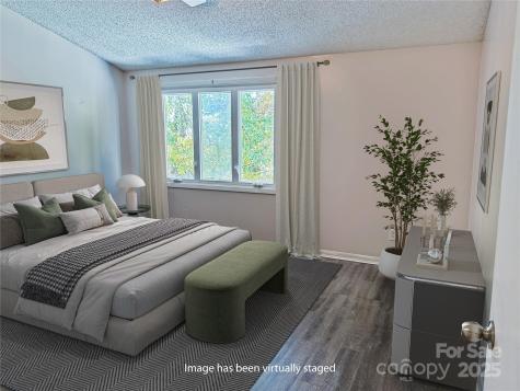 22 Hollybrook Drive Asheville NC 28803