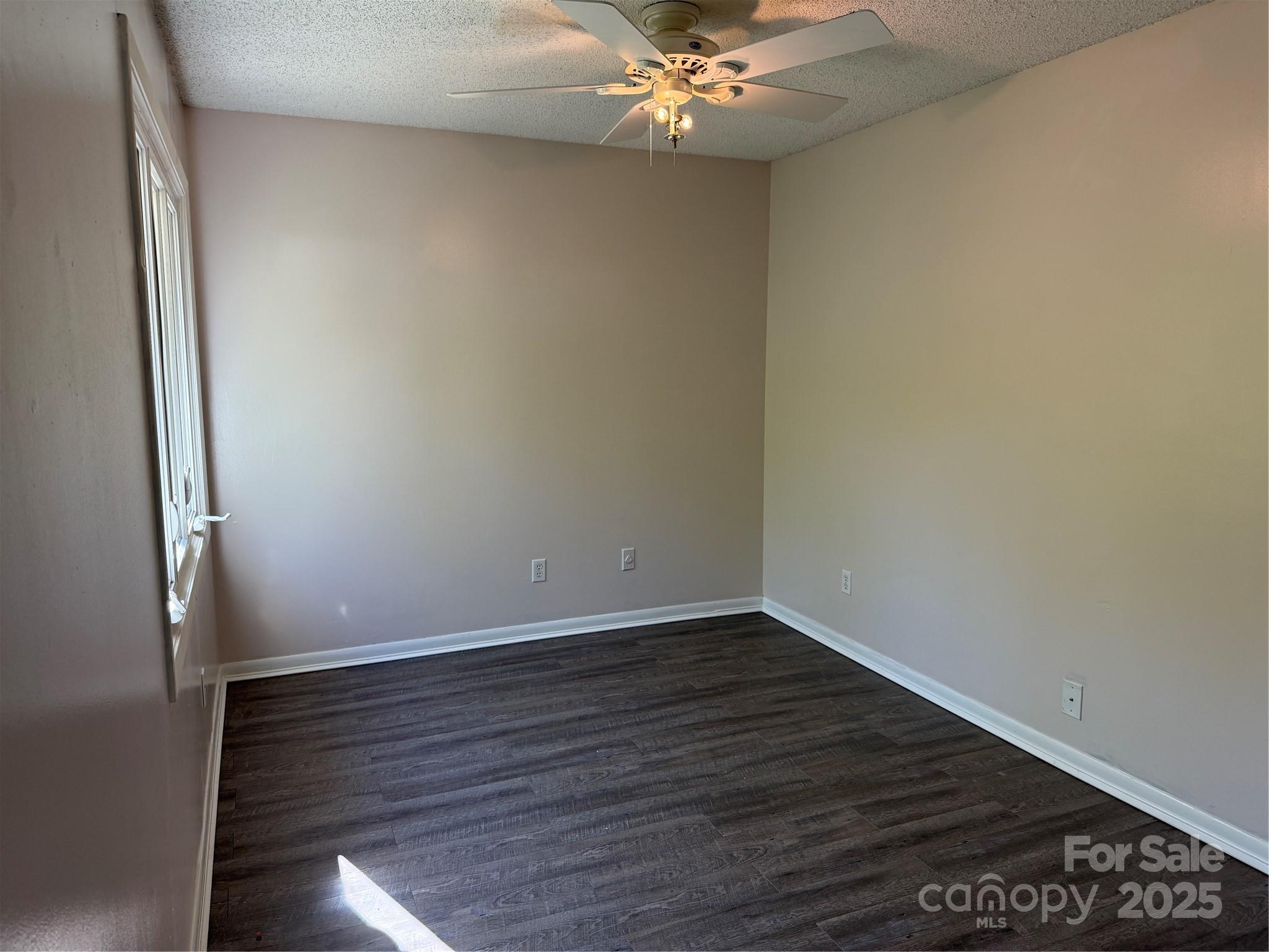 22 Hollybrook Drive Asheville NC 28803