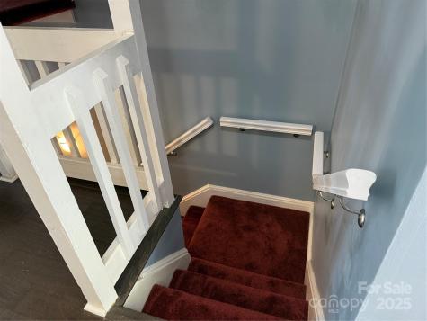 22 Hollybrook Drive Asheville NC 28803