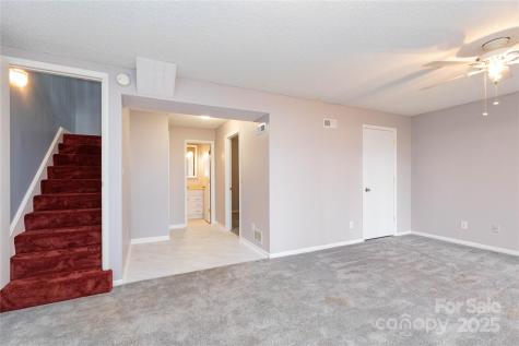 22 Hollybrook Drive Asheville NC 28803