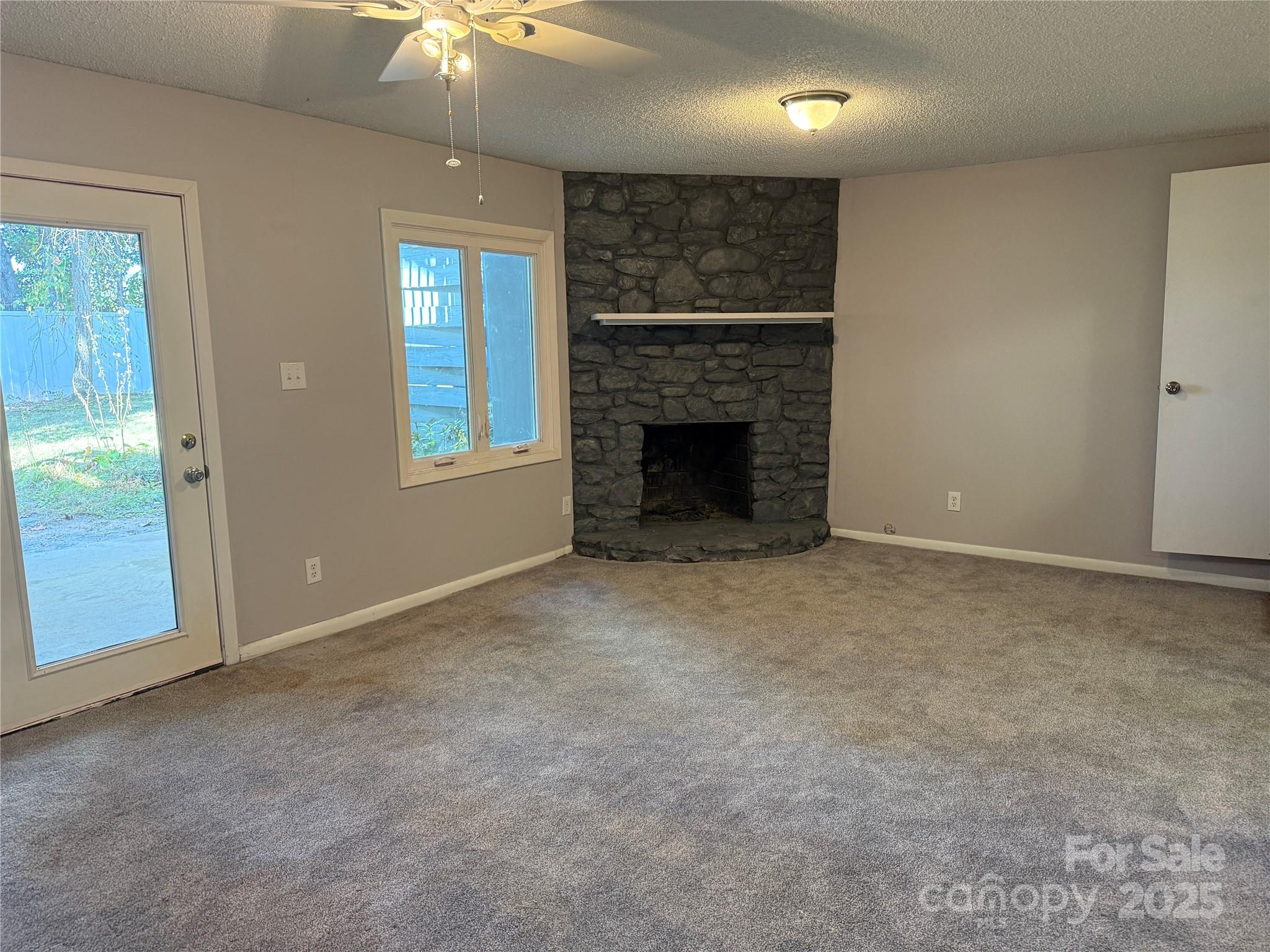 22 Hollybrook Drive Asheville NC 28803