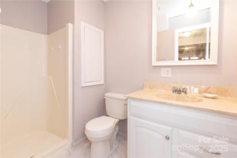 22 Hollybrook Drive Asheville NC 28803