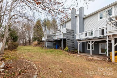 22 Hollybrook Drive Asheville NC 28803