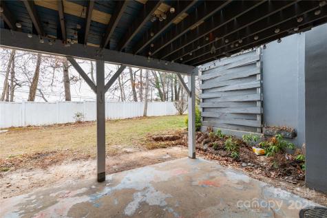 22 Hollybrook Drive Asheville NC 28803