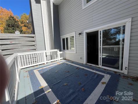 22 Hollybrook Drive Asheville NC 28803