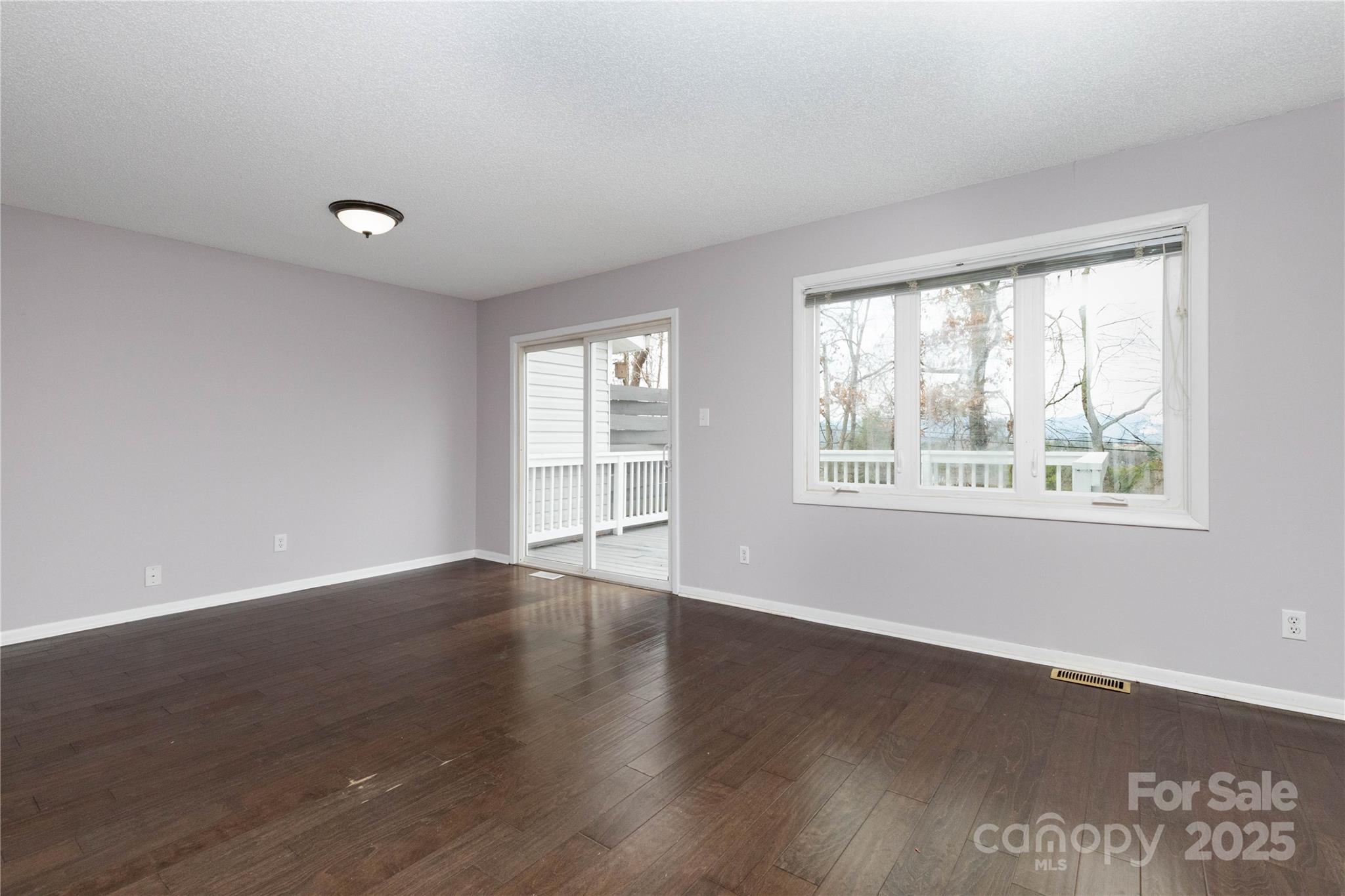 22 Hollybrook Drive Asheville NC 28803