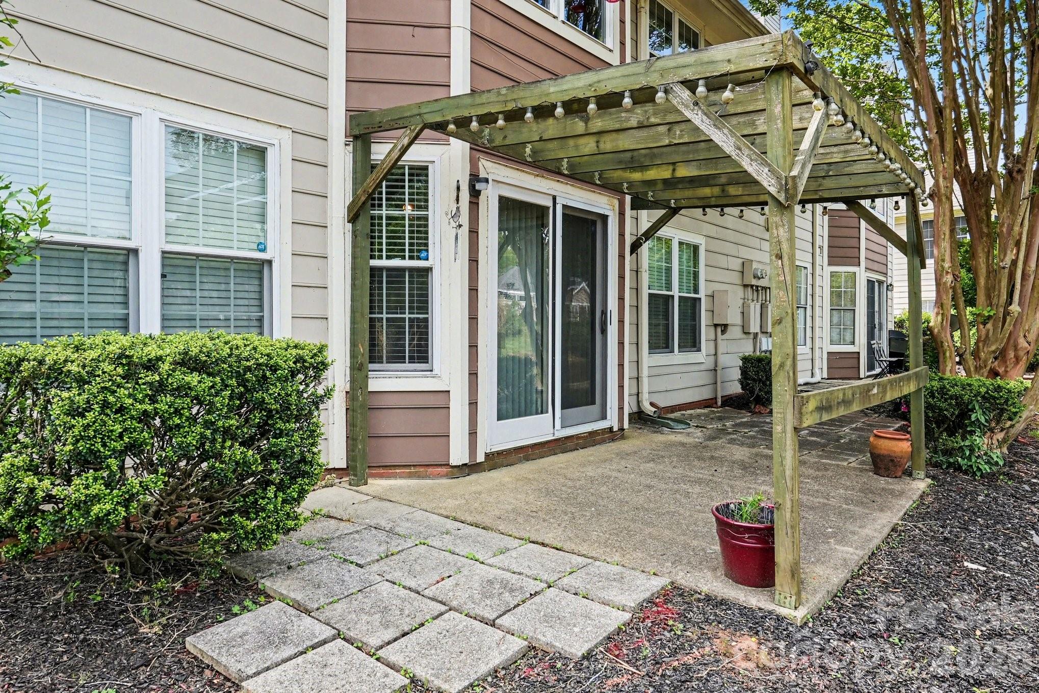 5813 Amity Springs Drive Charlotte NC 28212