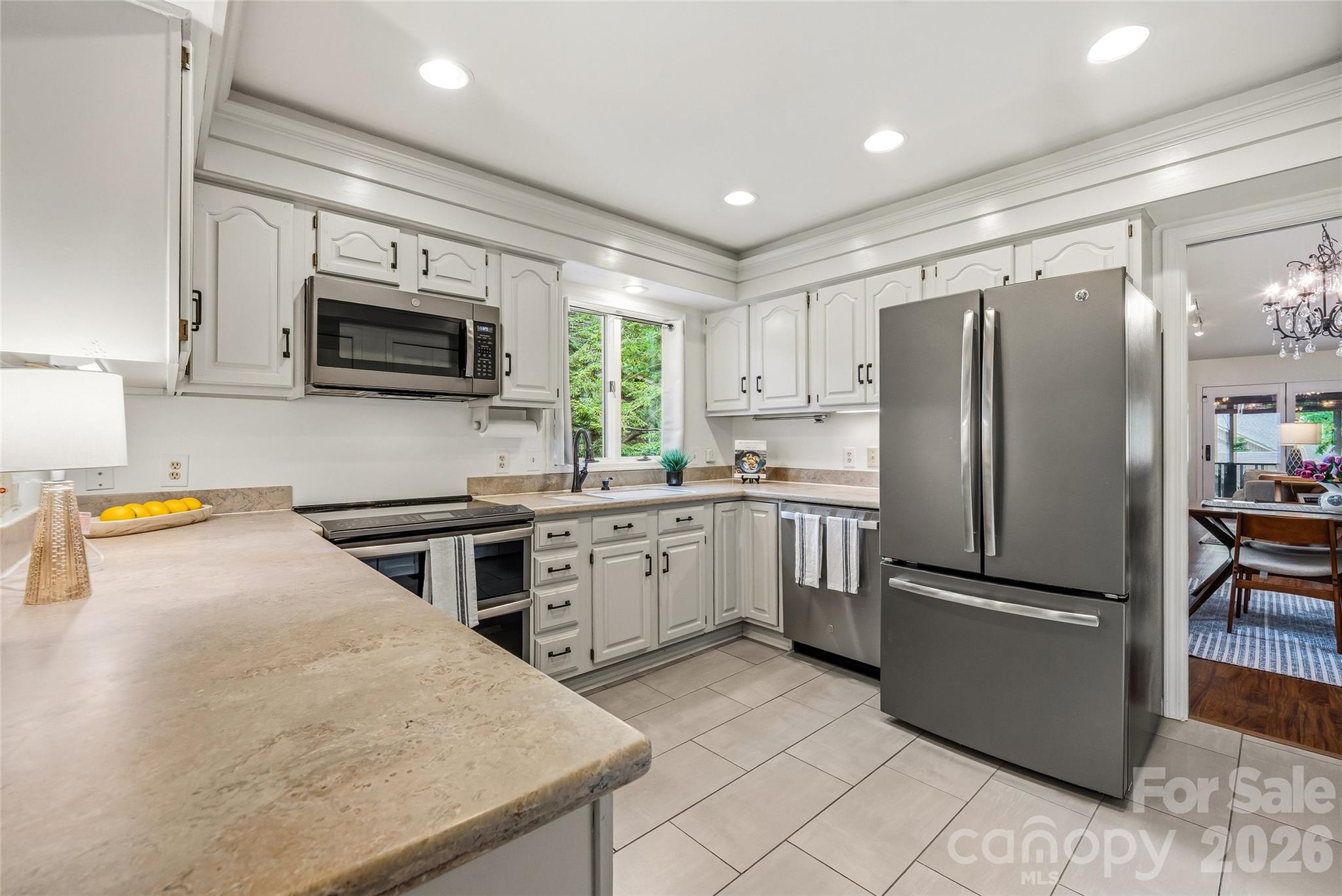 205 N Scarlet Oak Lane Hendersonville NC 28791