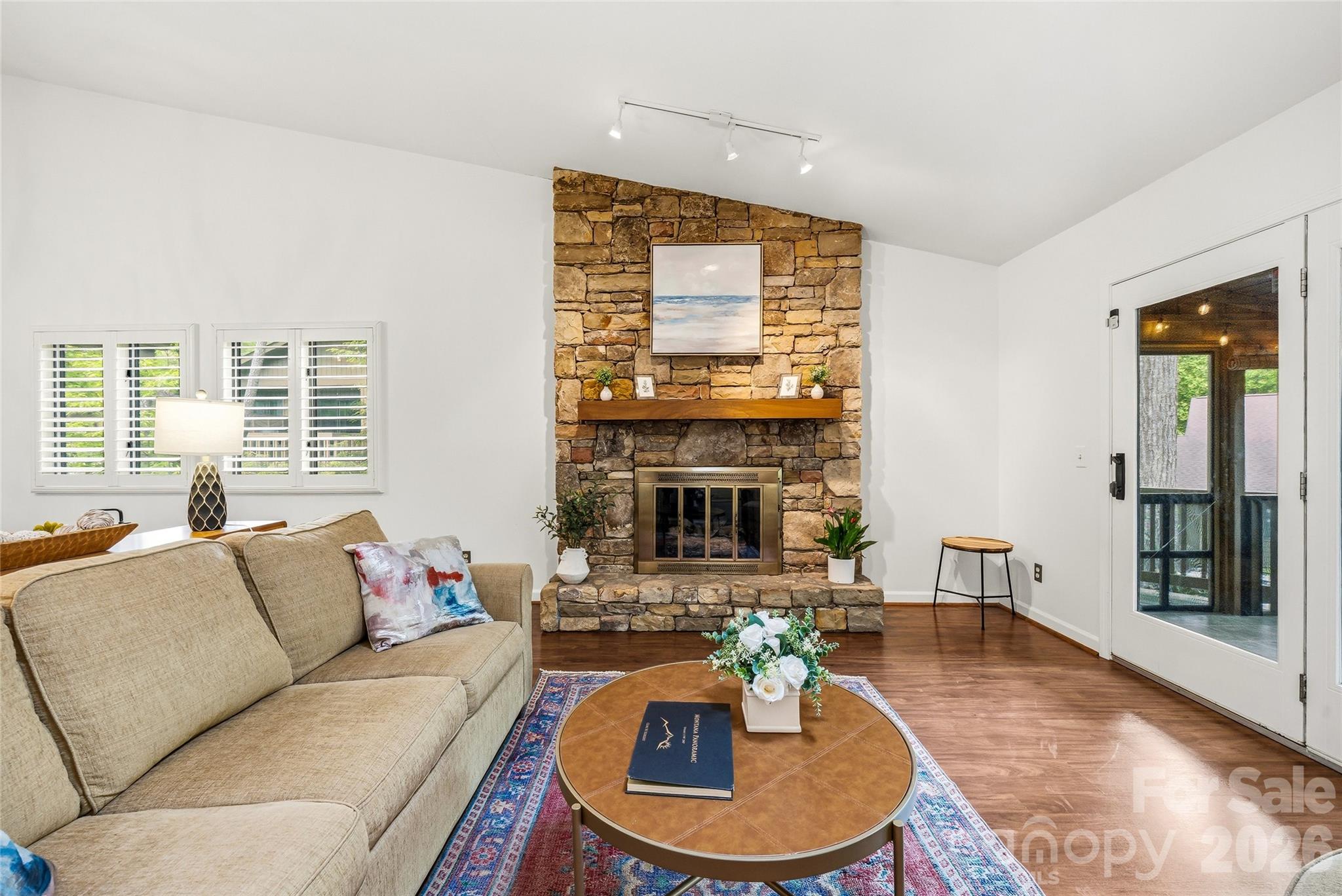 205 N Scarlet Oak Lane Hendersonville NC 28791