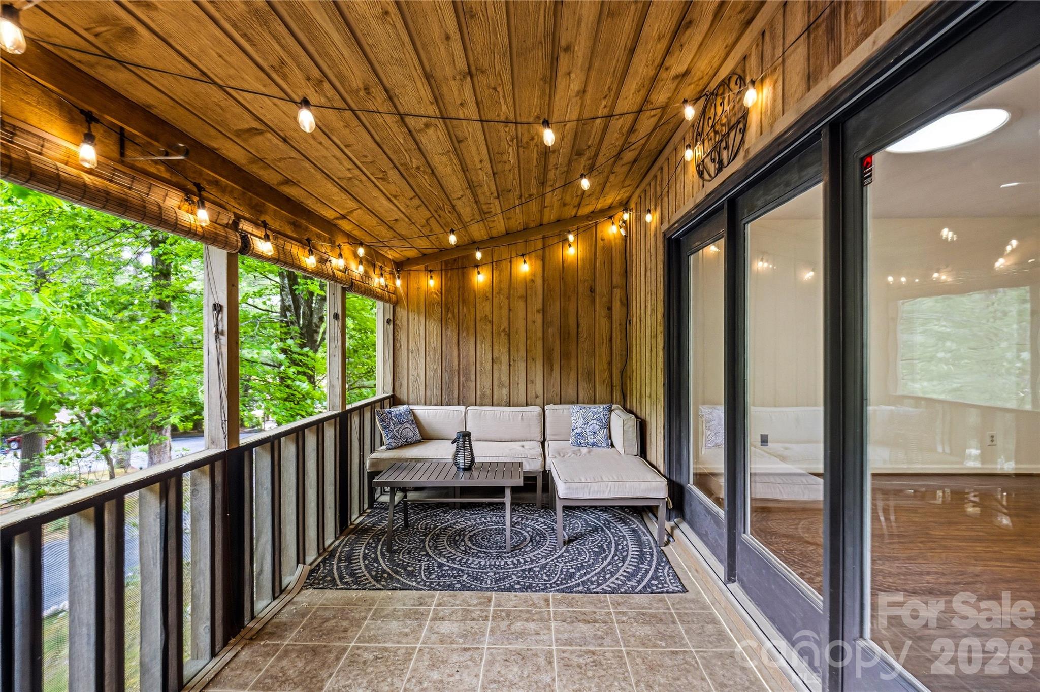 205 N Scarlet Oak Lane Hendersonville NC 28791