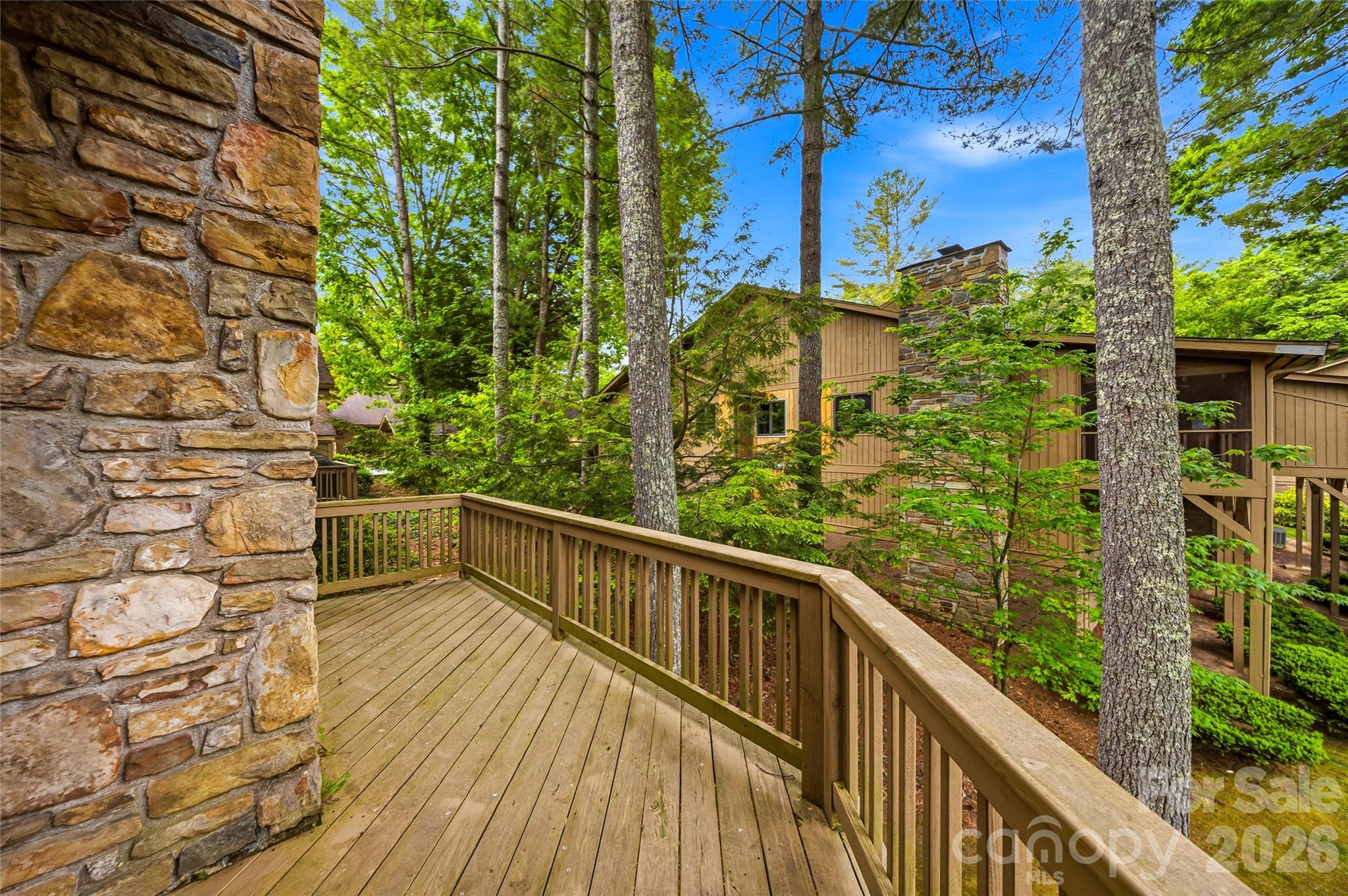 205 N Scarlet Oak Lane Hendersonville NC 28791