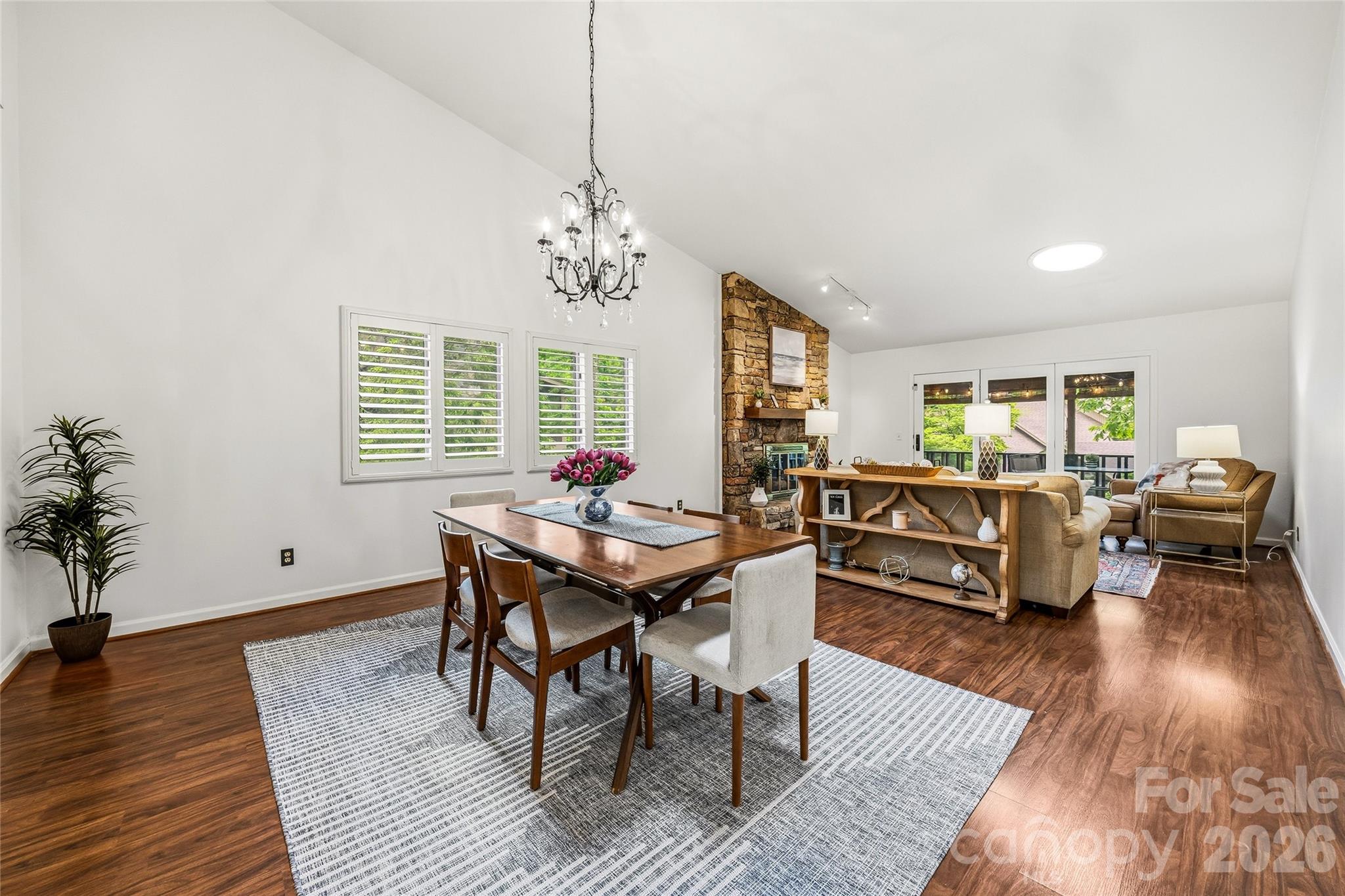 205 N Scarlet Oak Lane Hendersonville NC 28791