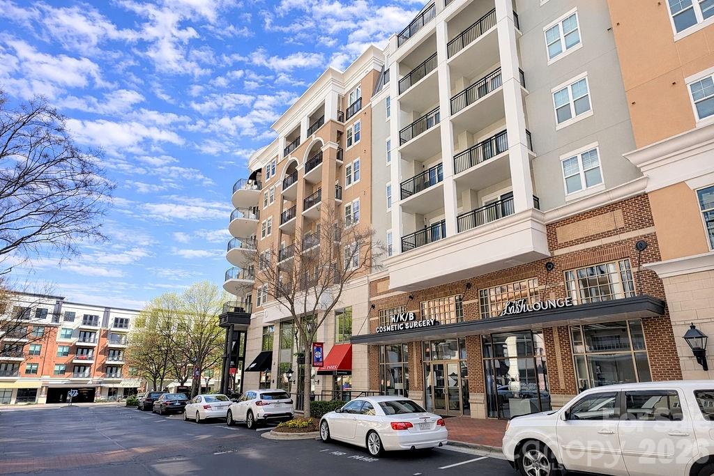 4620 Piedmont Row Drive Charlotte NC 28209