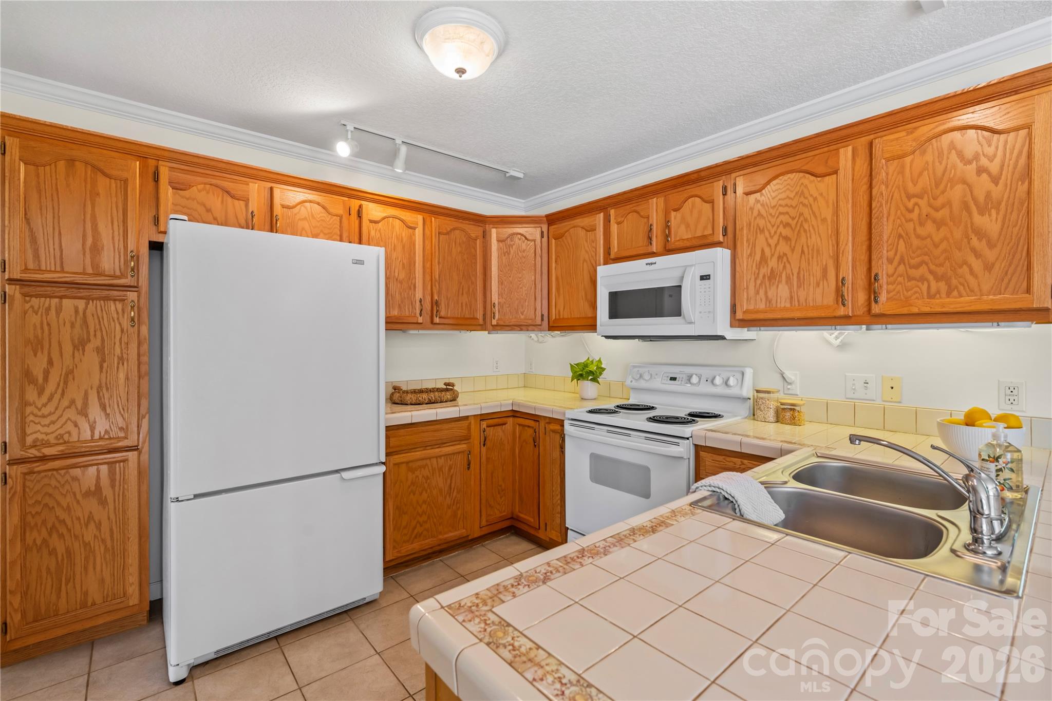 206 Waters Edge Drive Weaverville NC 28787