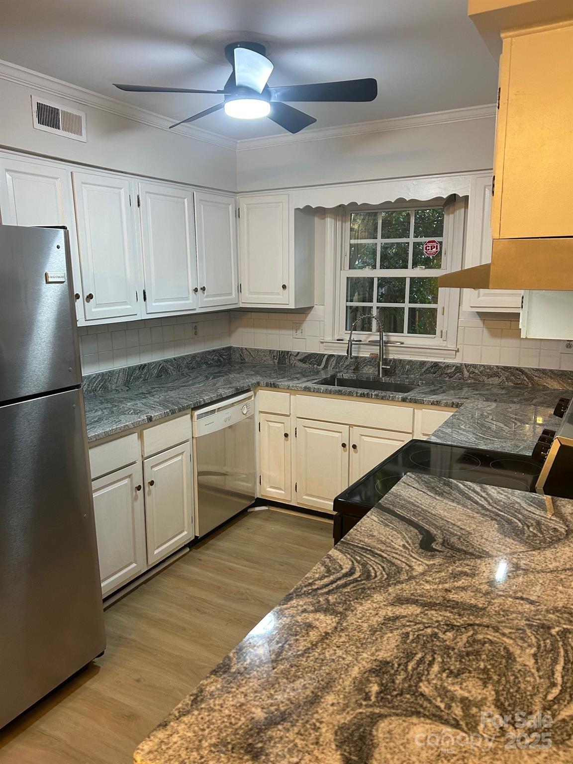 2227 Rexford Road Charlotte NC 28211