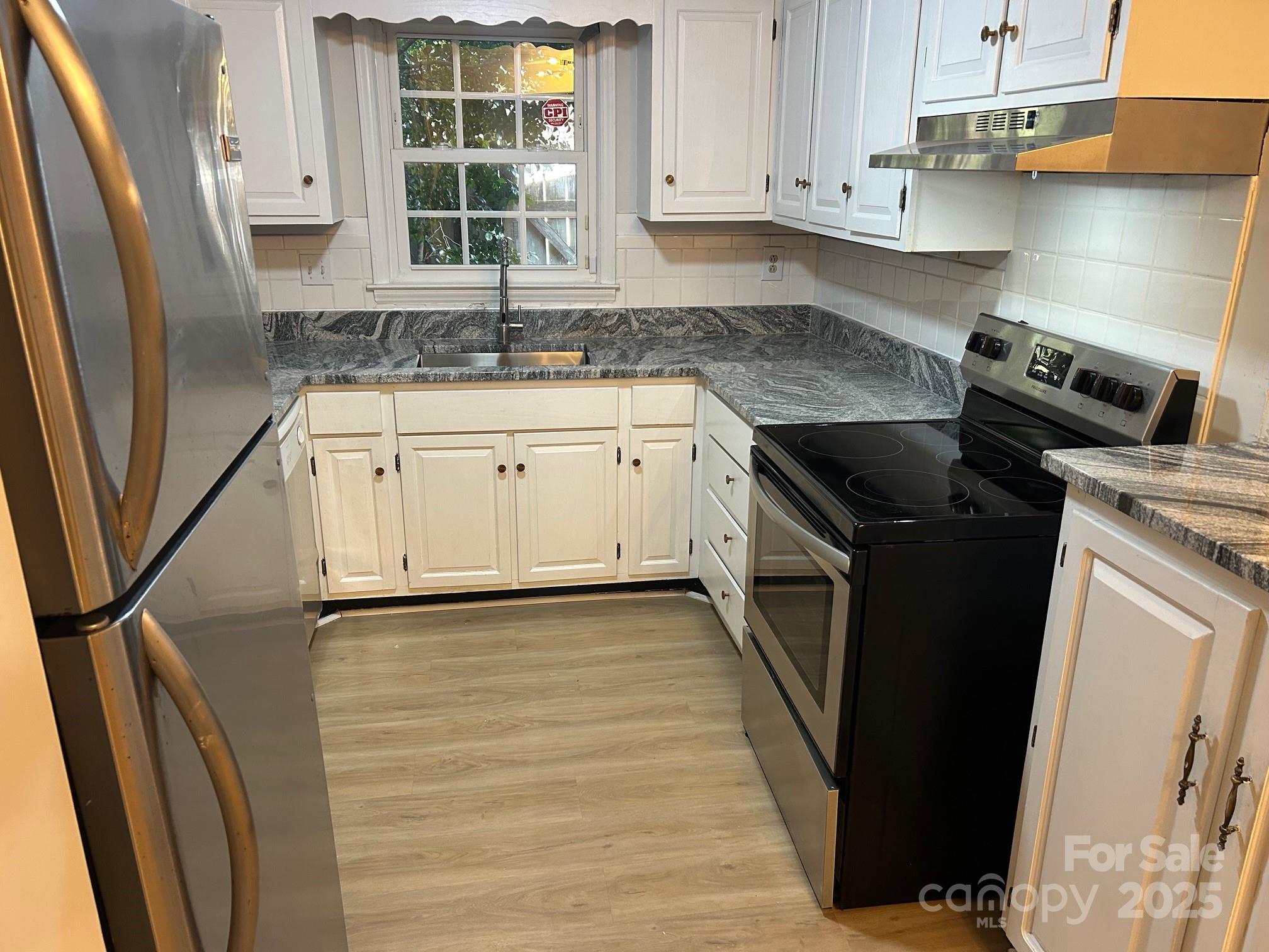 2227 Rexford Road Charlotte NC 28211