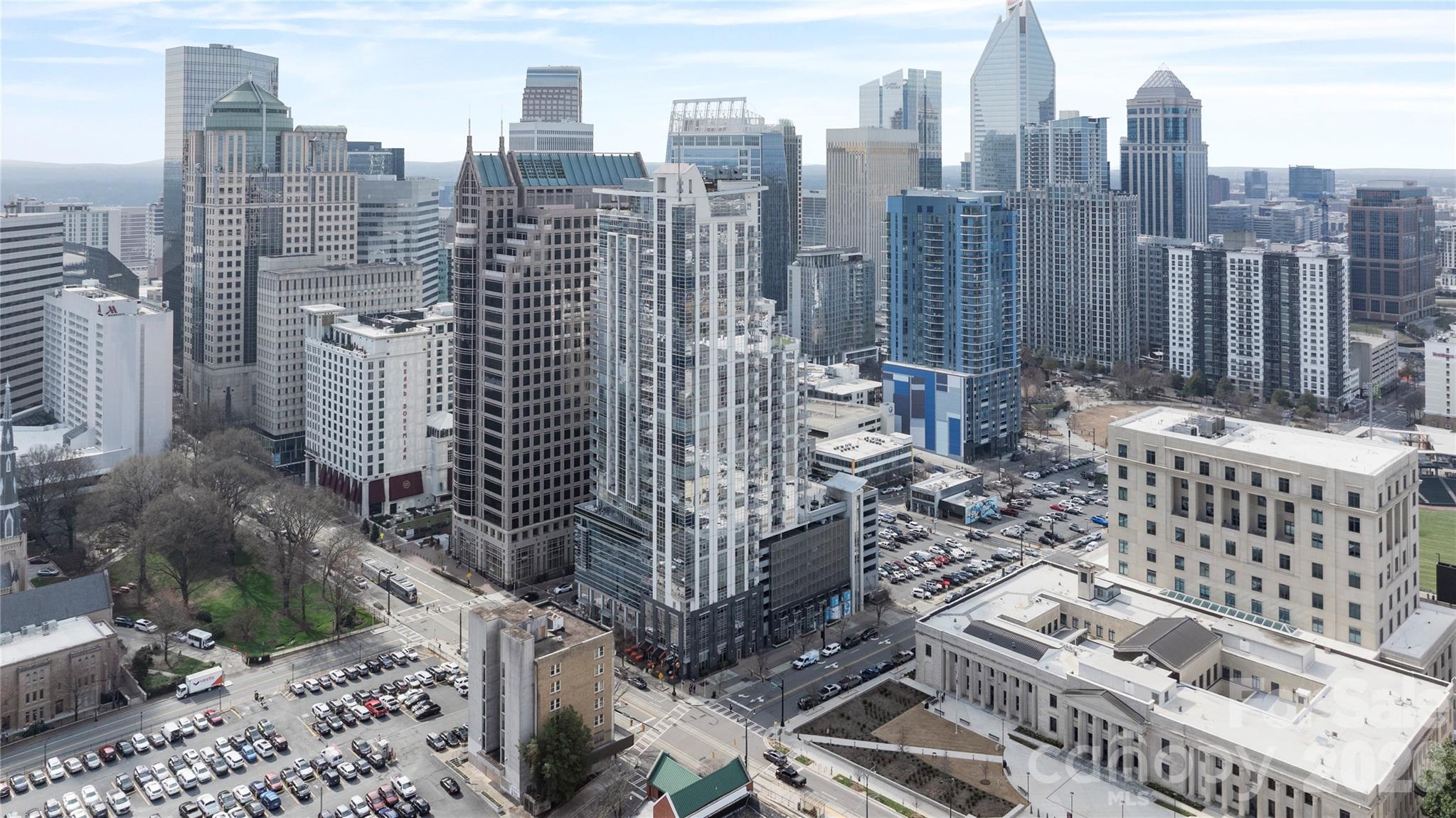 333 W Trade Street Charlotte NC 28202