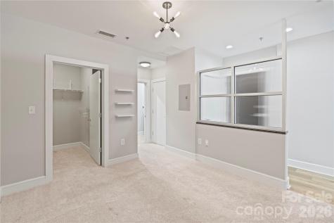 333 W Trade Street Charlotte NC 28202