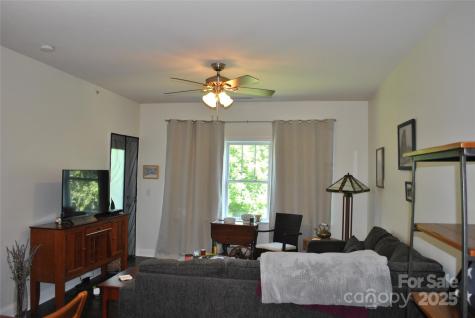 20 Foxden Drive Fletcher NC 28732