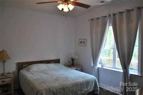 20 Foxden Drive Fletcher NC 28732