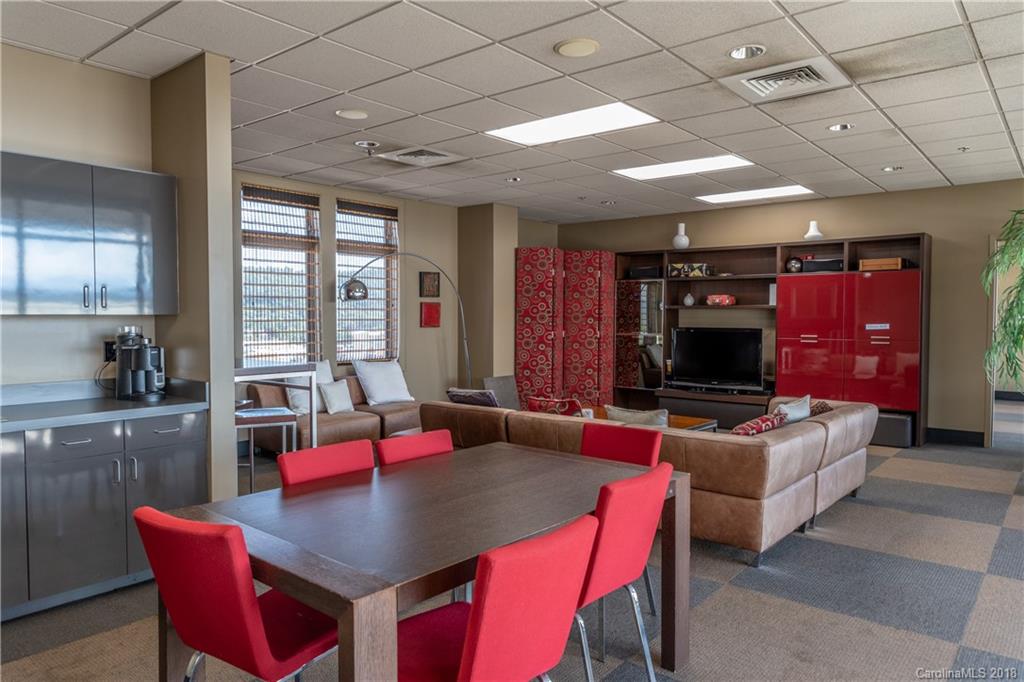 21 Battery Park Avenue Asheville NC 28801