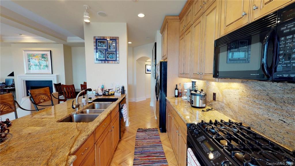 21 Battery Park Avenue Asheville NC 28801