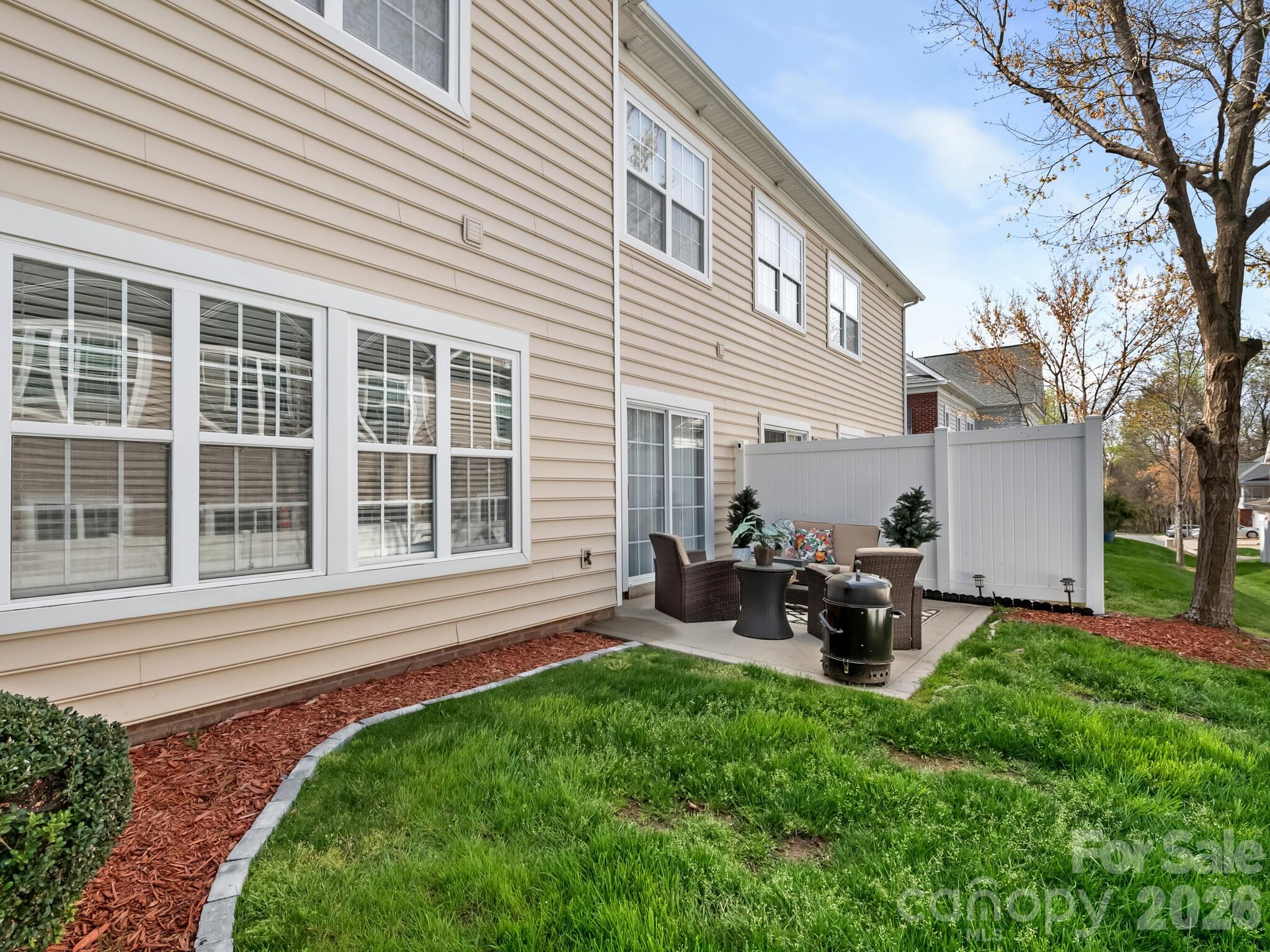 12008 Bordeaux Street Charlotte NC 28277