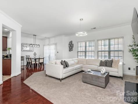12008 Bordeaux Street Charlotte NC 28277
