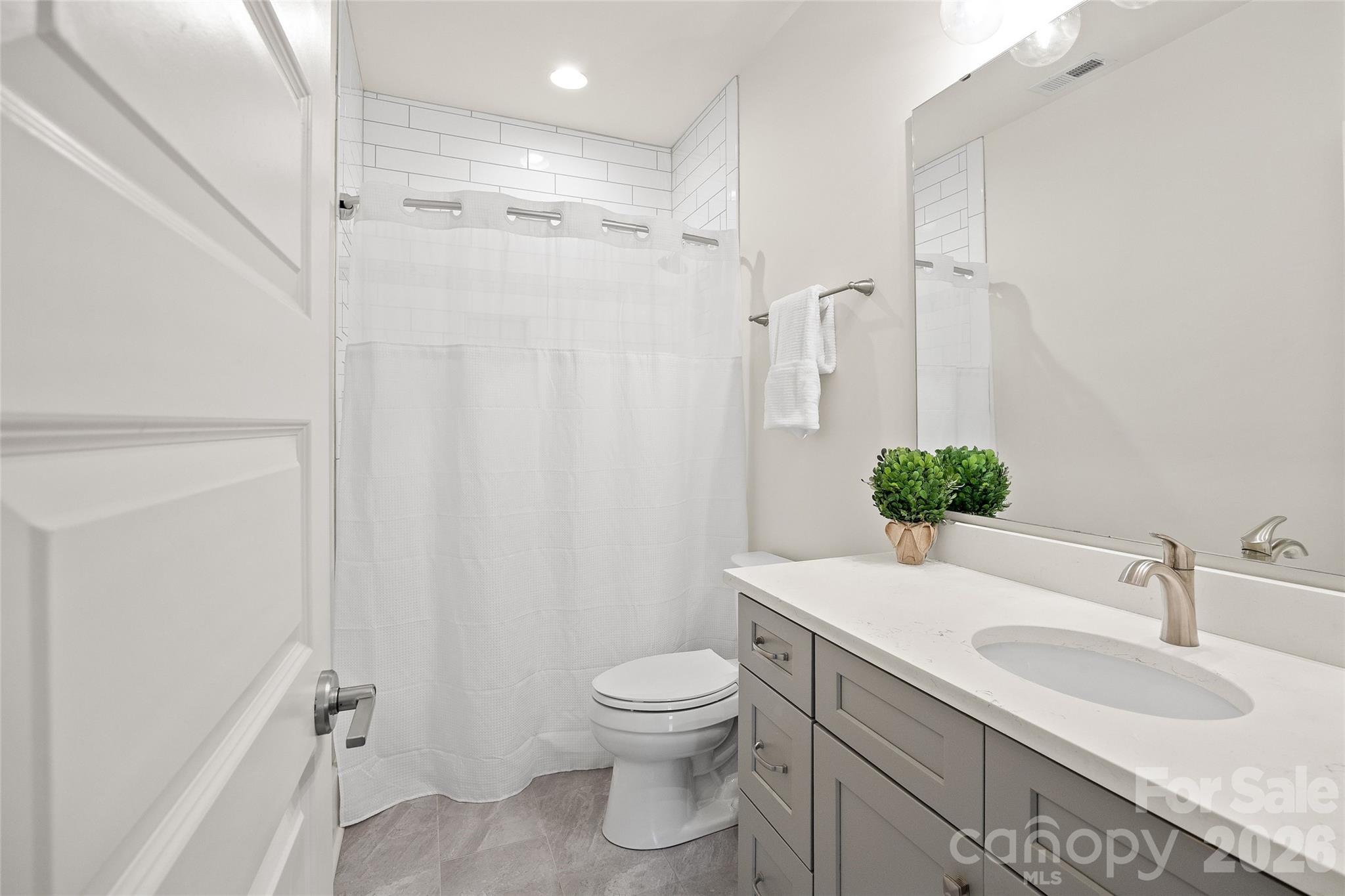 425 Pecan Avenue Charlotte NC 28204