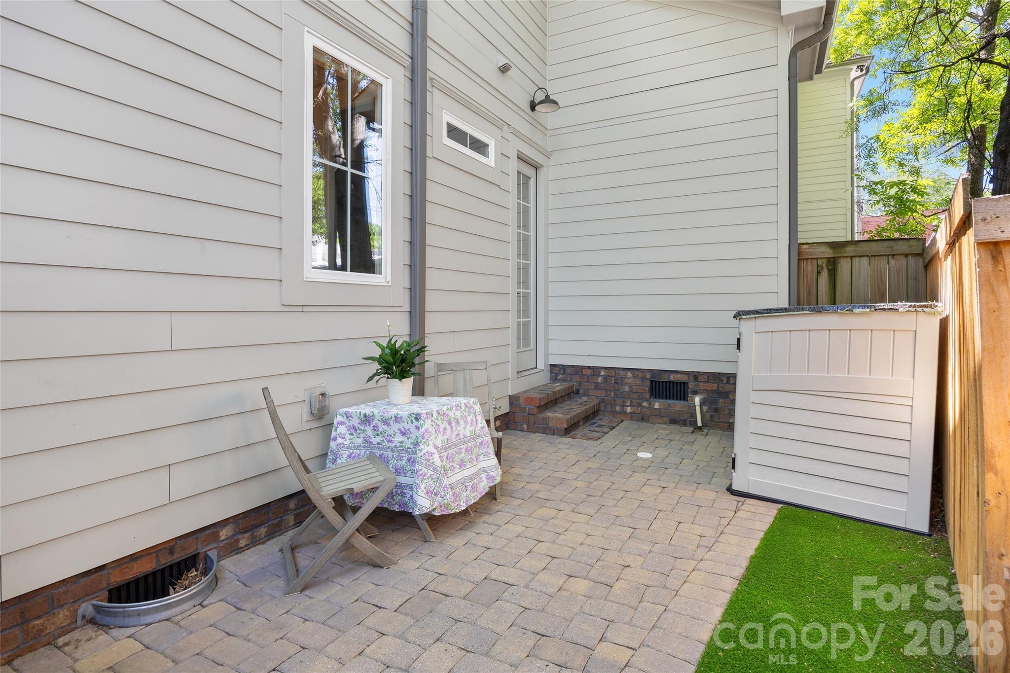 425 Pecan Avenue Charlotte NC 28204