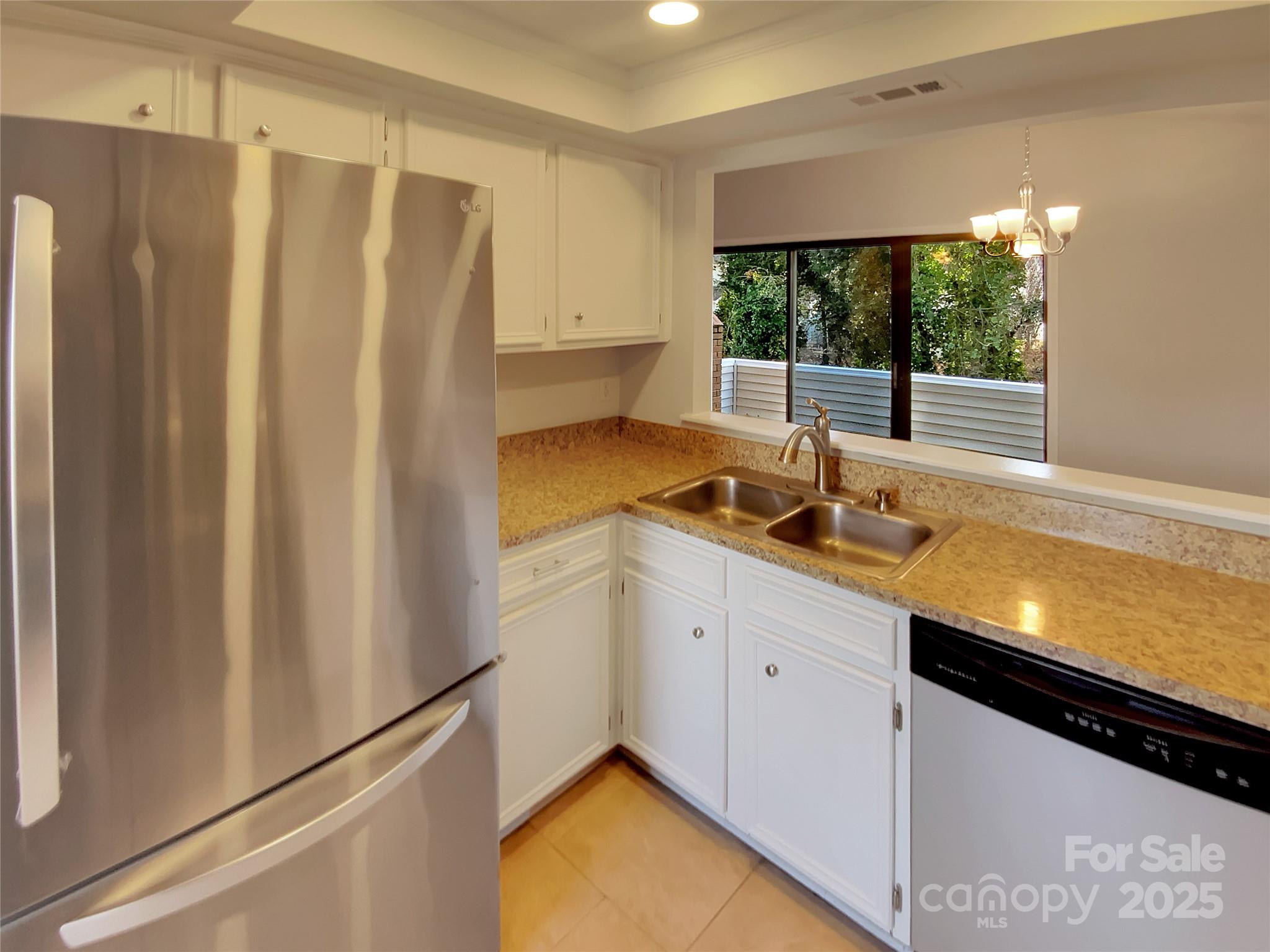 7825 Renaissance Court Charlotte NC 28226
