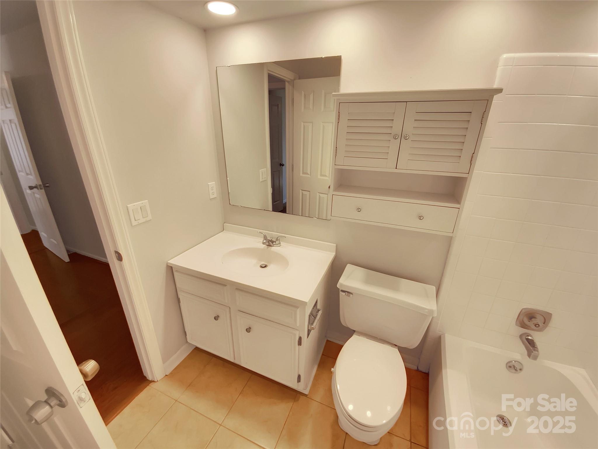 7825 Renaissance Court Charlotte NC 28226