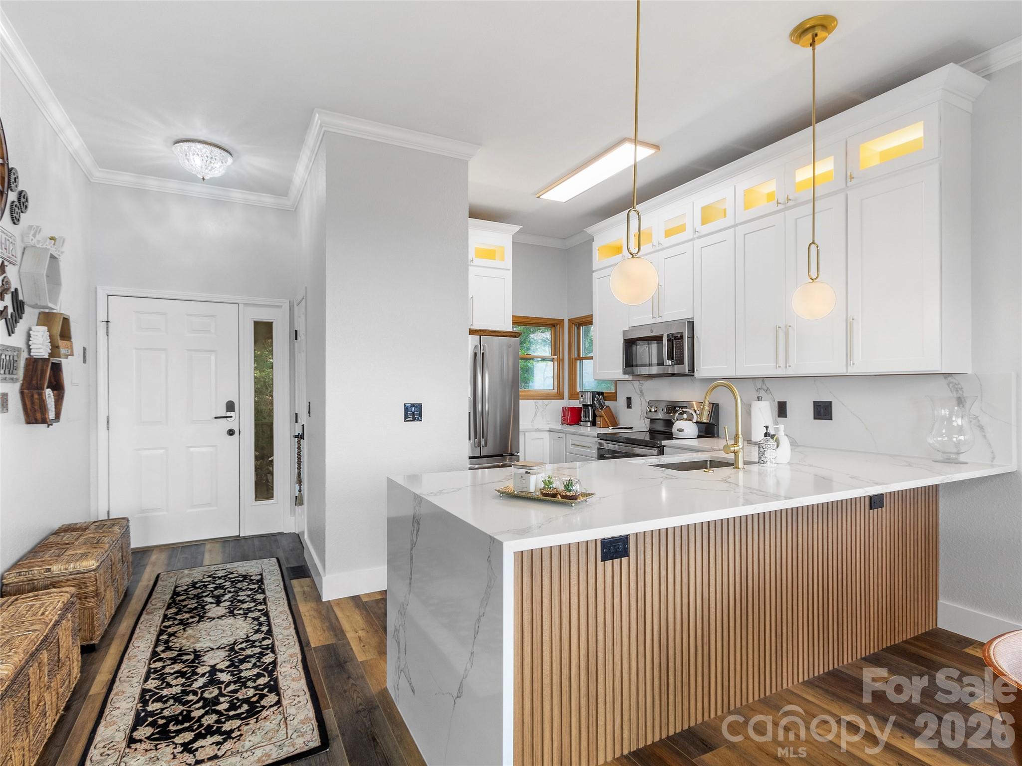 66 Club Villa Court Burnsville NC 28714