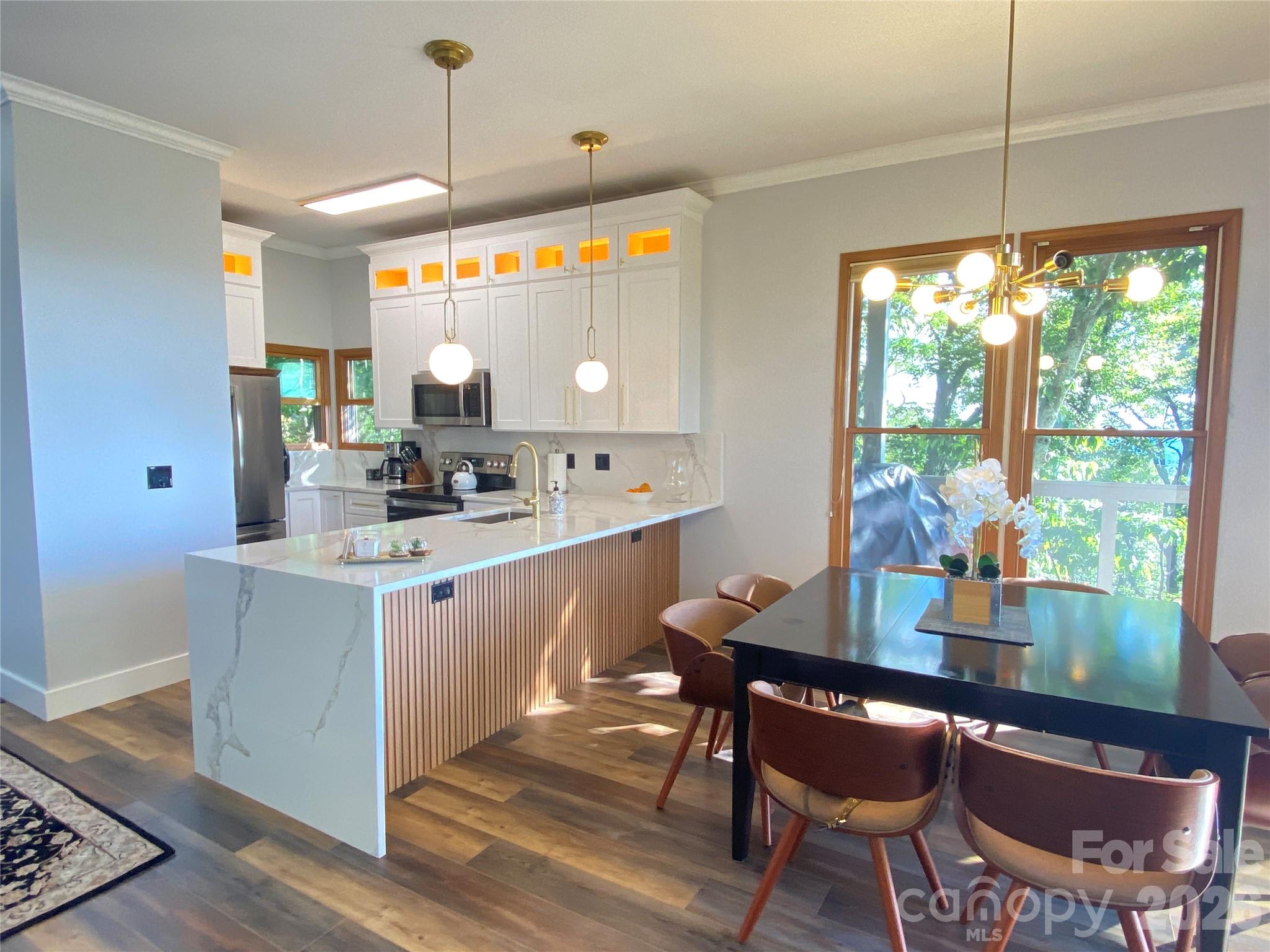 66 Club Villa Court Burnsville NC 28714