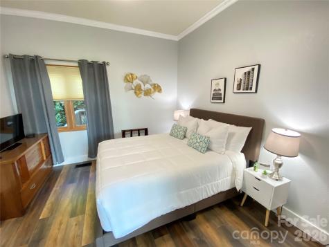 66 Club Villa Court Burnsville NC 28714