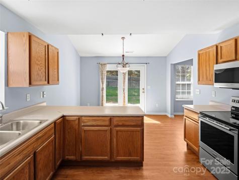 324 Wiltshire Circle Fletcher NC 28732