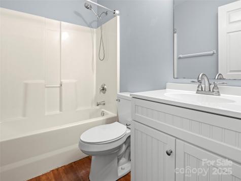 324 Wiltshire Circle Fletcher NC 28732