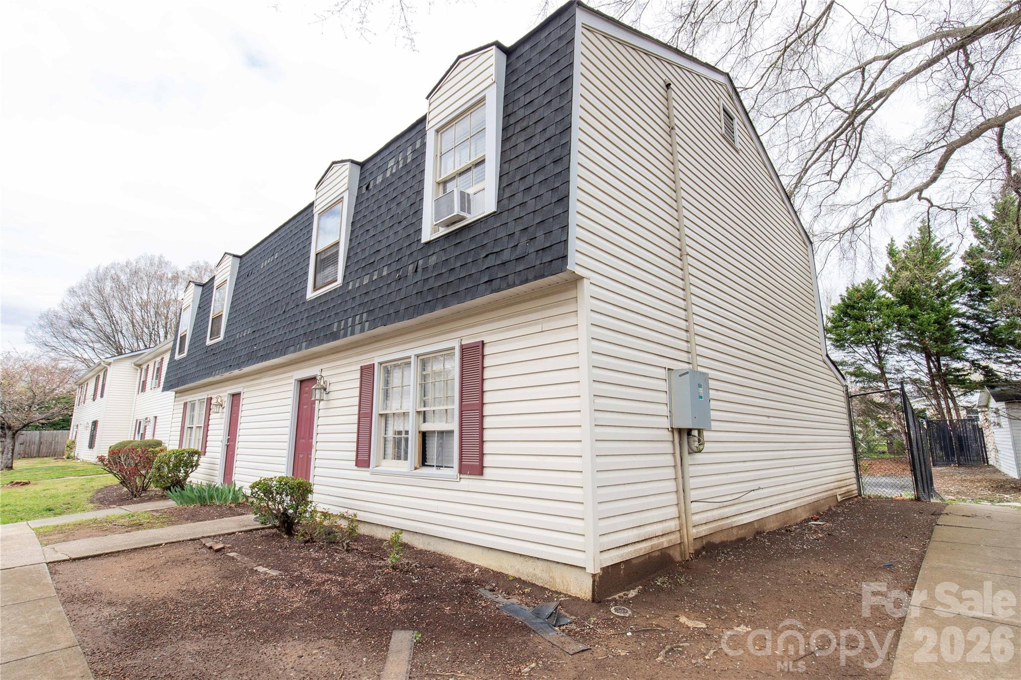 2222 Yorkhills Drive Charlotte NC 28217