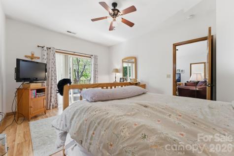 24 Pine Bluff Lane Whittier NC 28789