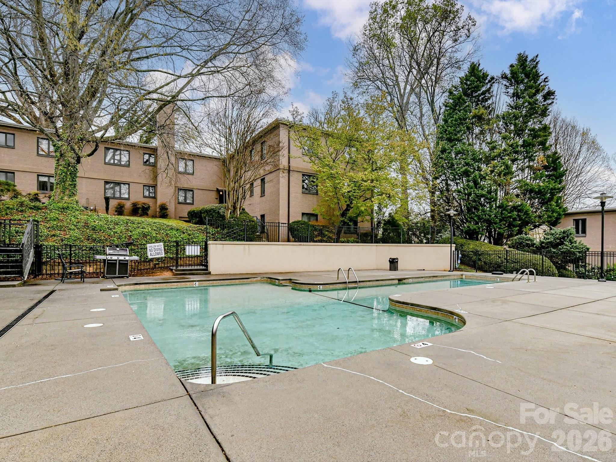 217 N Dotger Avenue Charlotte NC 28207