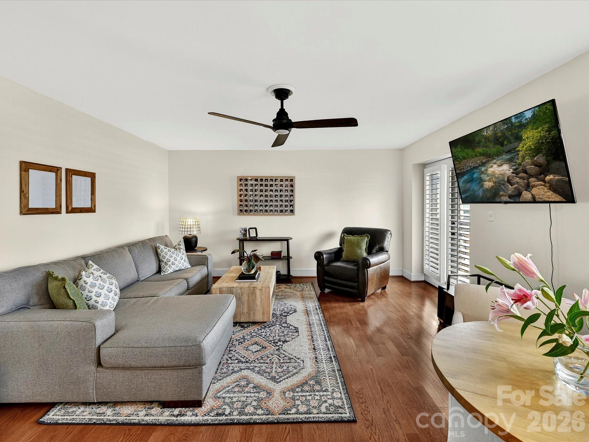 217 N Dotger Avenue Charlotte NC 28207