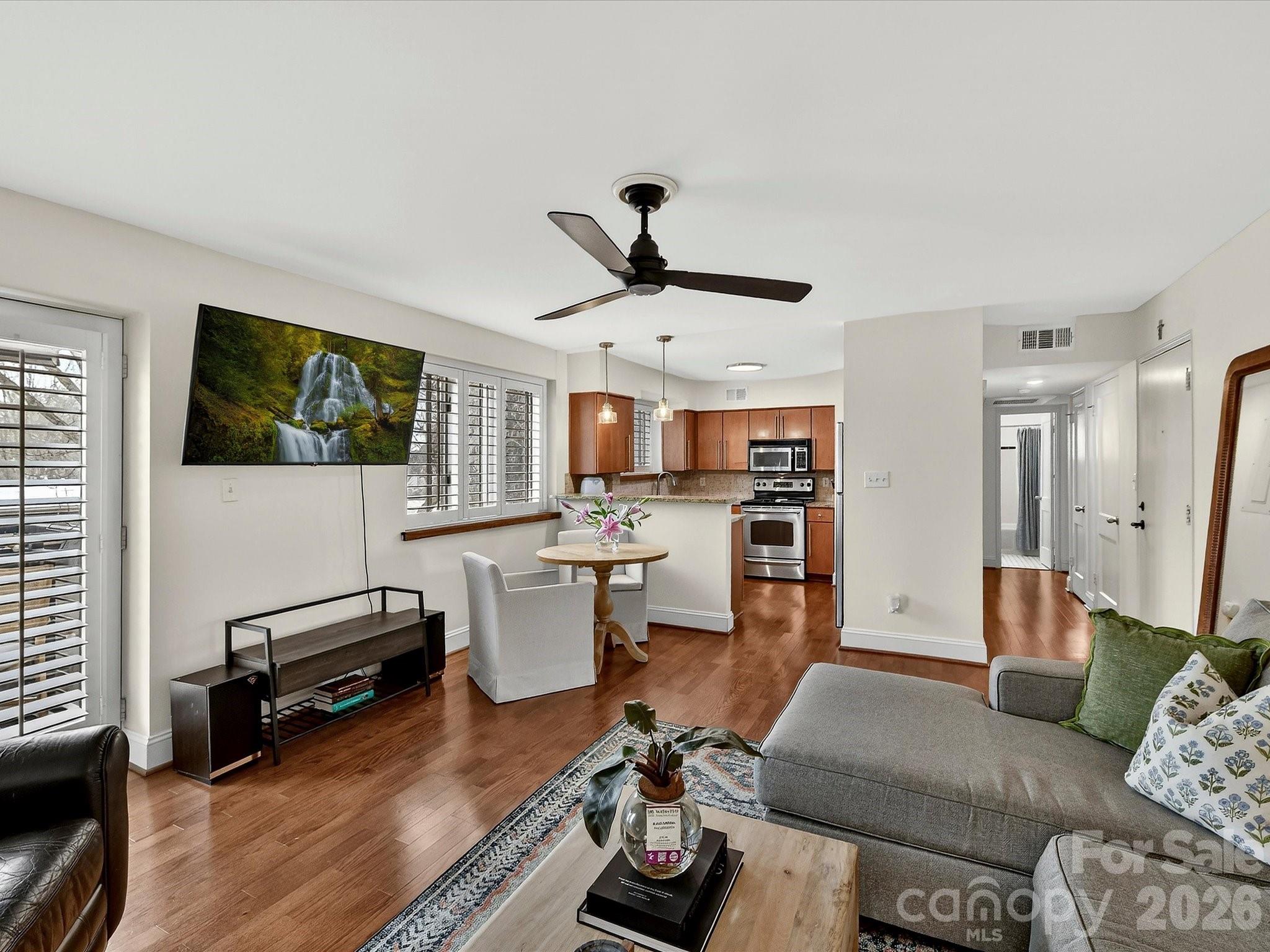 217 N Dotger Avenue Charlotte NC 28207