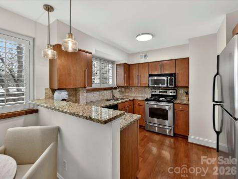 217 N Dotger Avenue Charlotte NC 28207