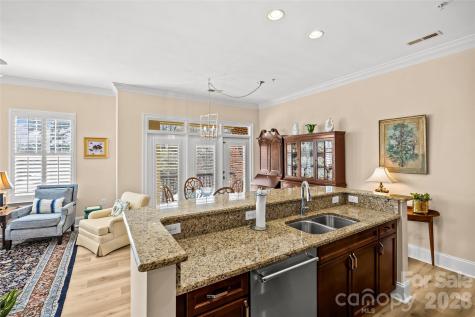 2994 Selwyn Avenue Charlotte NC 28209